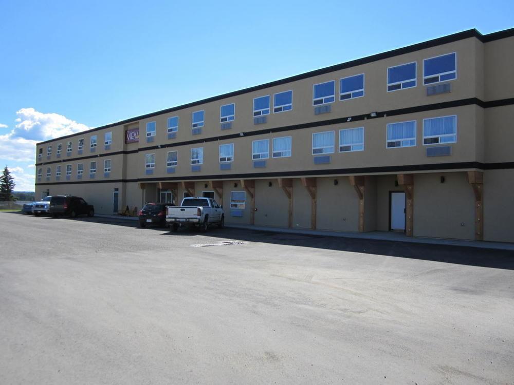The View Hotel Fort Saint John Exterior photo